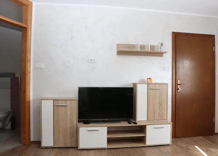 アパート Apartmaji Lukovi *