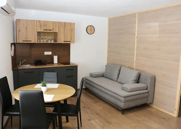 Apartmaji Lukovi Obrov