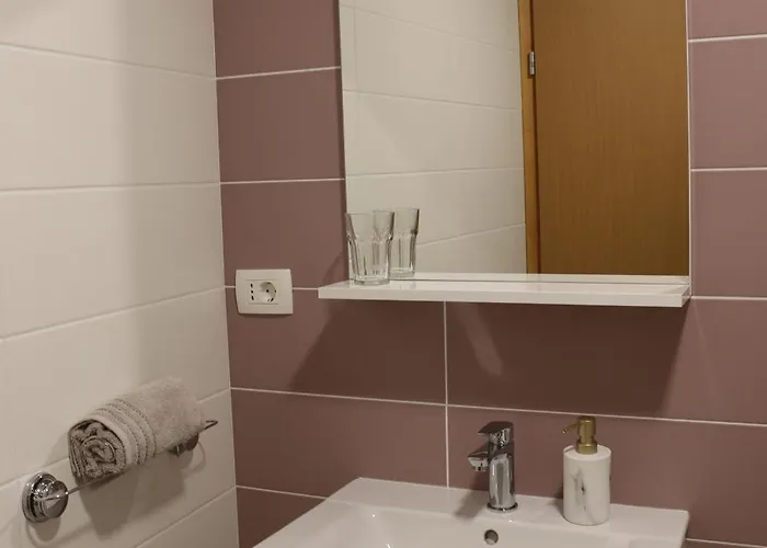 Apartmaji Lukovi * Obrov